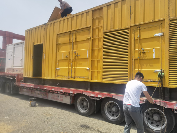 定襄除了负载情况和发动机维护，还有哪些因素会影响 200kw 柴油发电机的油耗？